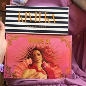 Venus XL and Rivera Palette bundle